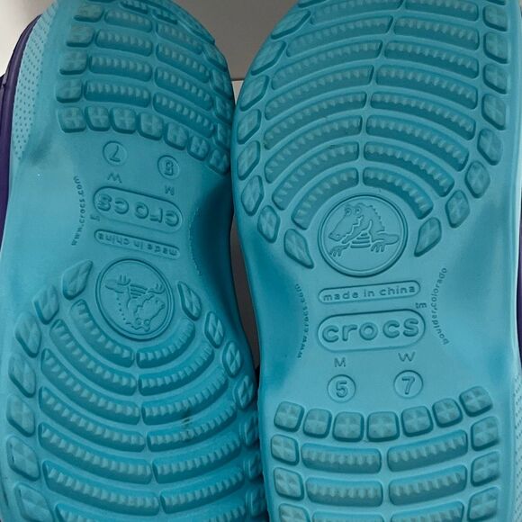 Crocs Unisex Purple Blue Slip On Comfort Crocband Clog Size 5 Mens 7 Womens - Picture 10 of 11